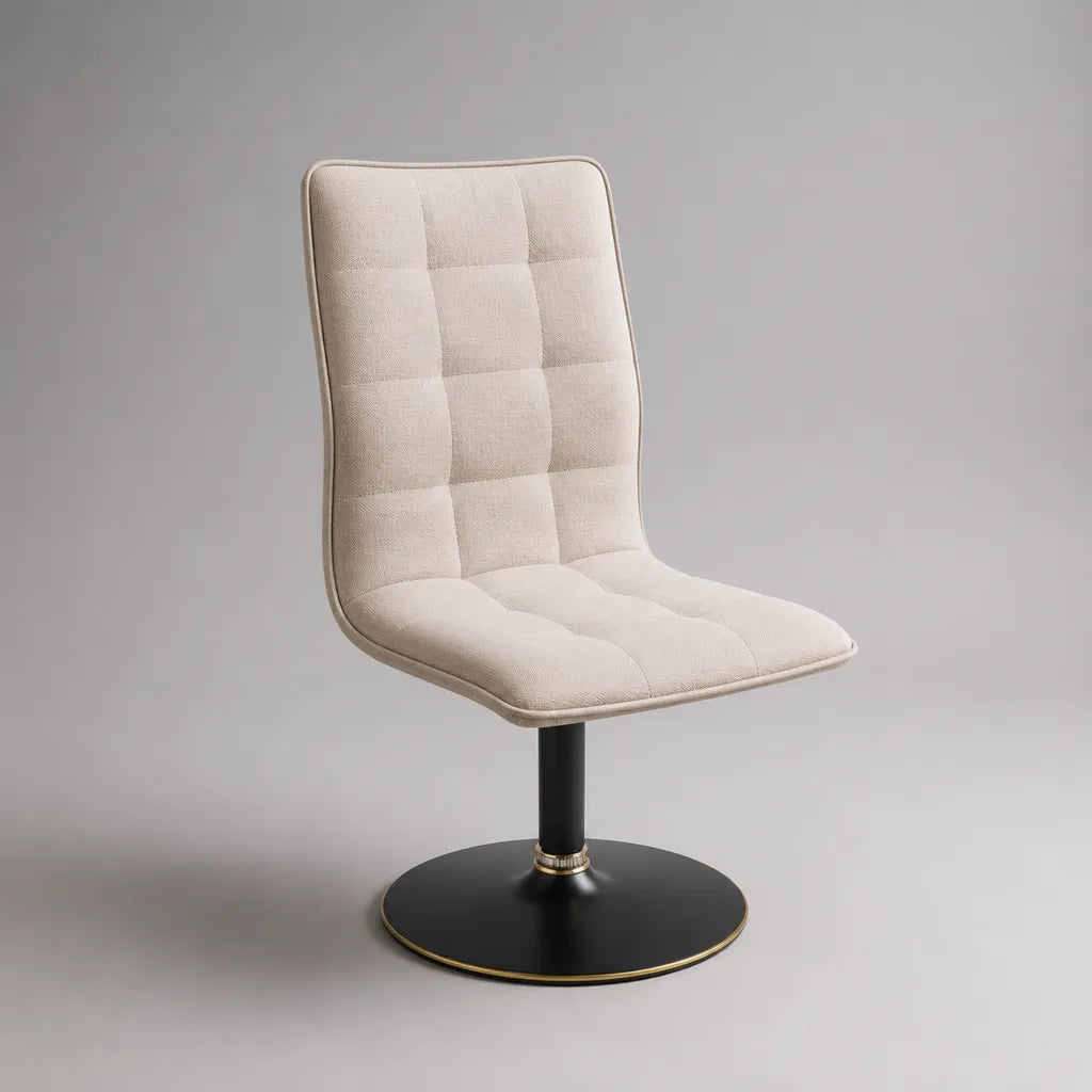 Sedia imbottita in poliestere beige con piede centrale in acciaio nero e base rotonda, 49 × 58 × 86 cm