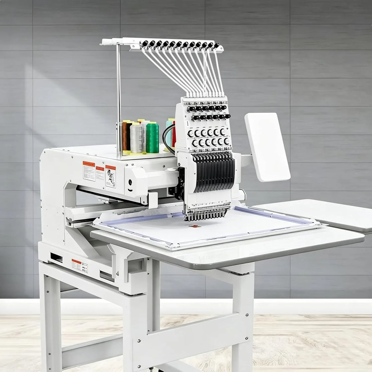 1200SPM Macchina da ricamo, ricamatrice elettrica, 10 pollici, touch, USB, professionale, per ordini all'ingrosso e negozi